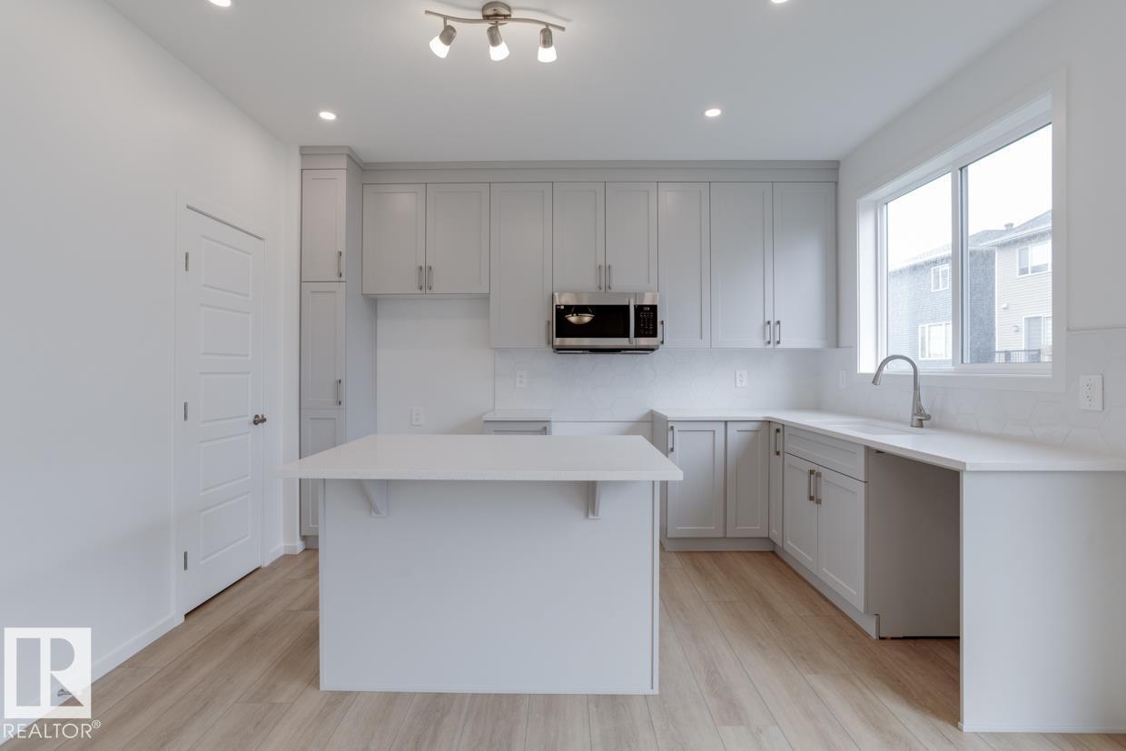 1065 Cornerstone Wy, Sherwood Park, Alberta  T8H 3A3 - Photo 11 - E4462888