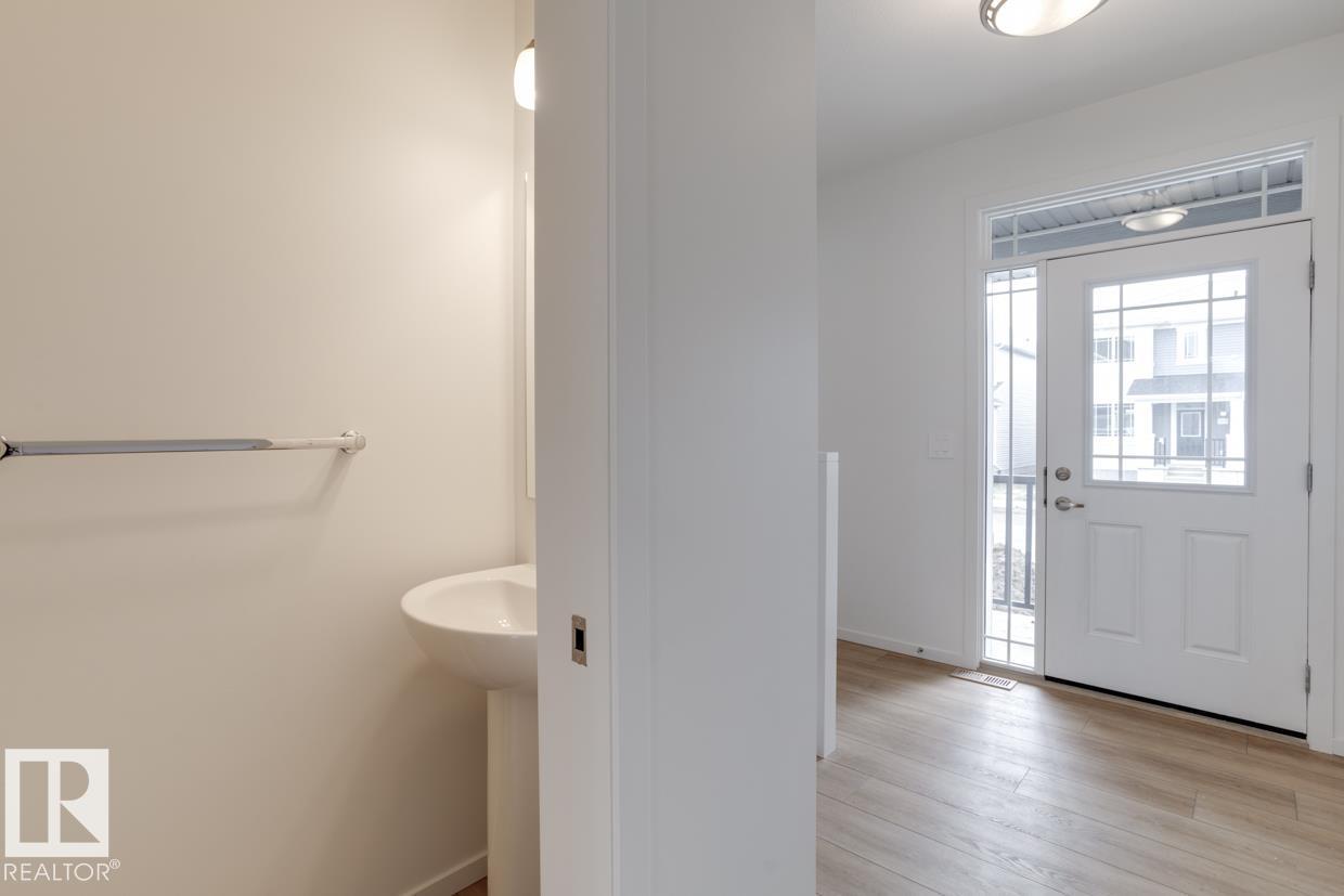 1065 Cornerstone Wy, Sherwood Park, Alberta  T8H 3A3 - Photo 7 - E4462888