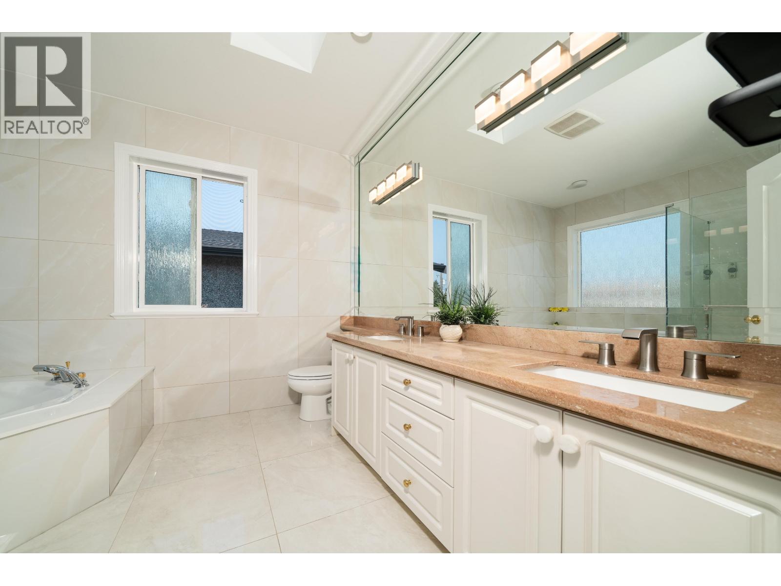 763 W 64th Avenue, Vancouver, British Columbia  V6P 2L2 - Photo 24 - R3060909