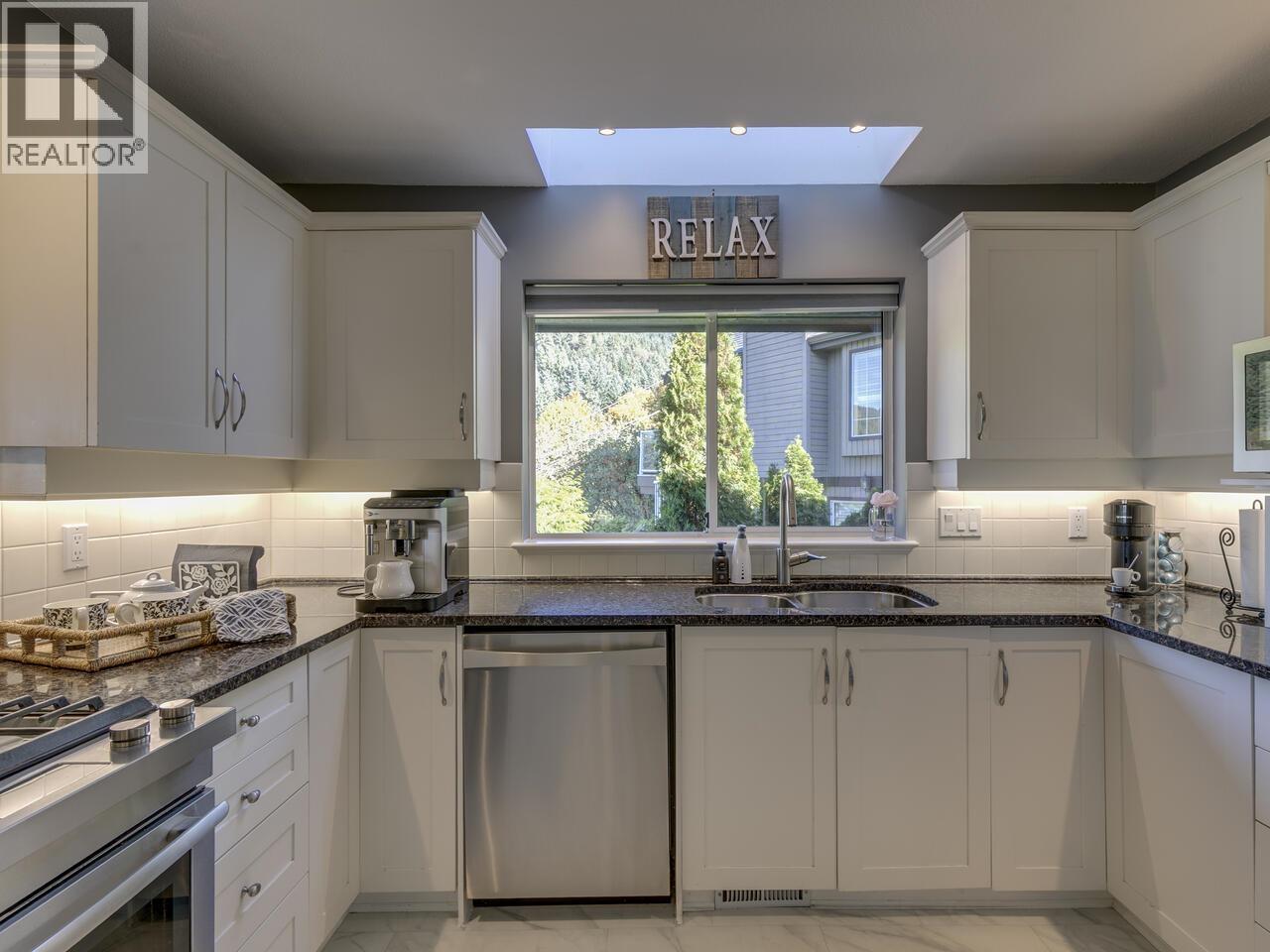 5390 Westhaven Wynd, West Vancouver, British Columbia  V7W 3E8 - Photo 10 - R3060915