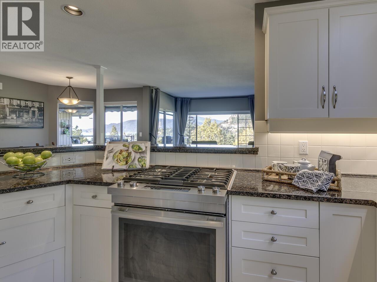 5390 Westhaven Wynd, West Vancouver, British Columbia  V7W 3E8 - Photo 11 - R3060915