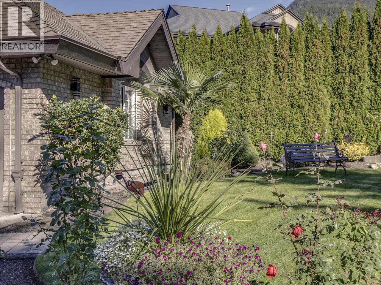 5390 Westhaven Wynd, West Vancouver, British Columbia  V7W 3E8 - Photo 2 - R3060915