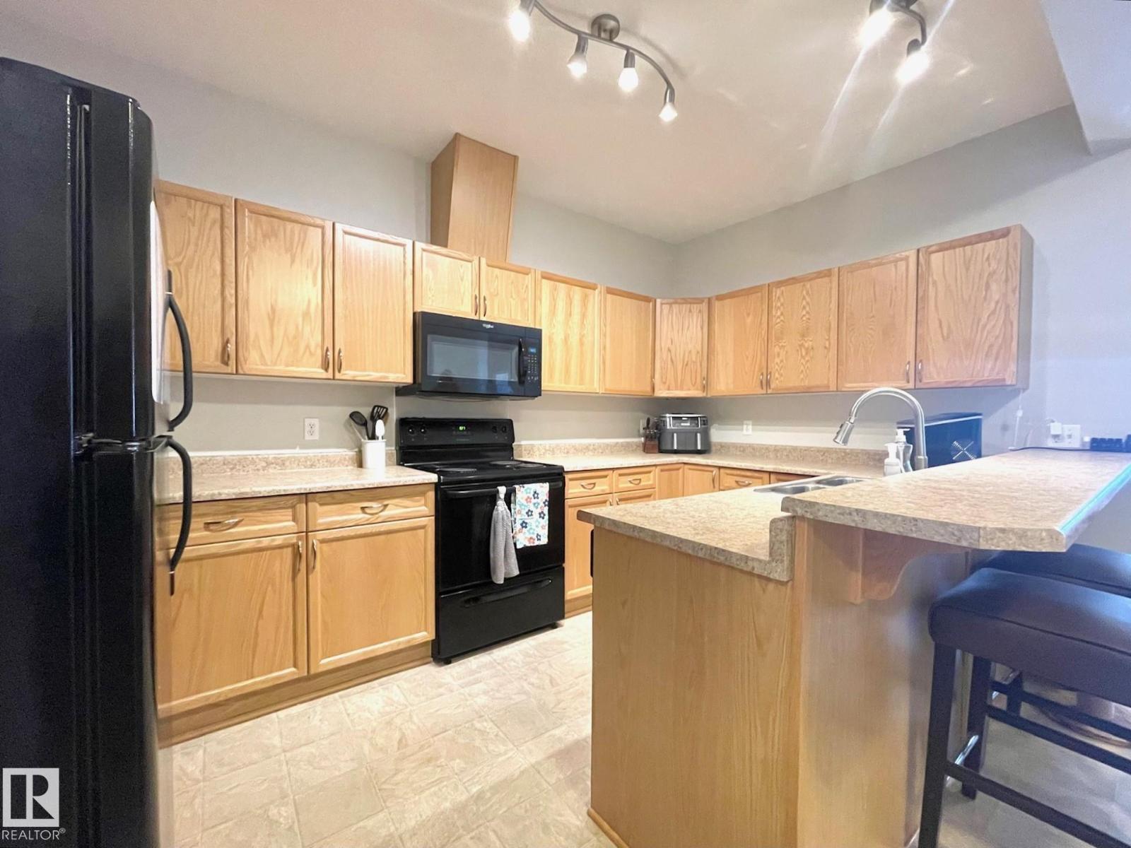 #407 4304 139 Av Nw, Edmonton, Alberta  T5Y 0H6 - Photo 5 - E4463065