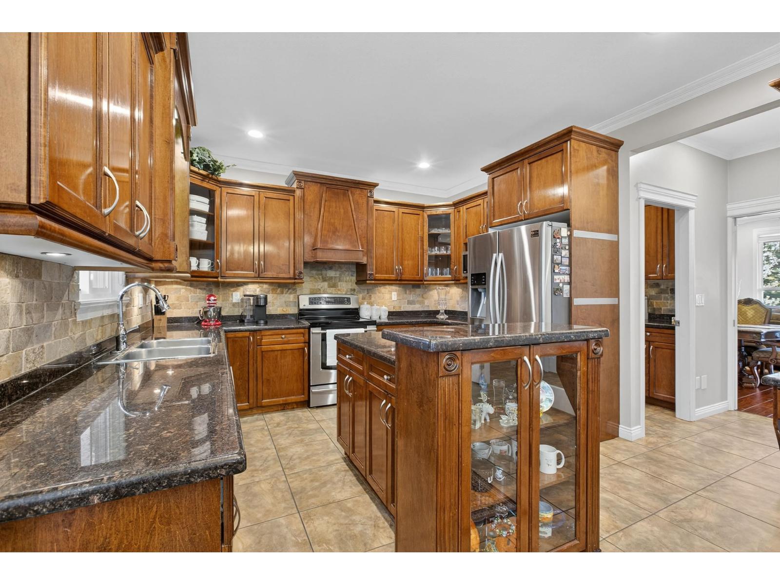 6269 132b Street, Surrey, British Columbia  V3X 3V4 - Photo 11 - R3060706