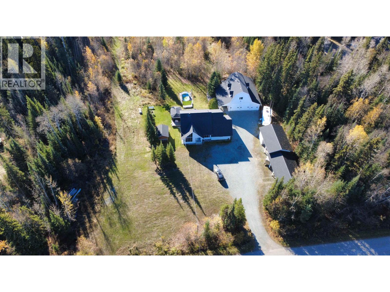 10955 Charles Drive, Prince George, British Columbia V2N 6V8 - Photo 5 - R3058524