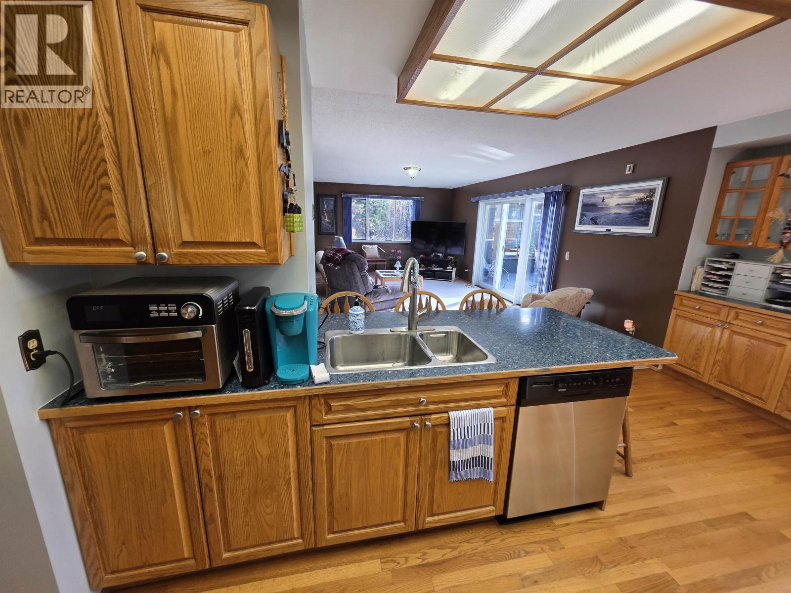 10955 Charles Drive, Prince George, British Columbia V2N 6V8 - Photo 12 - R3058524