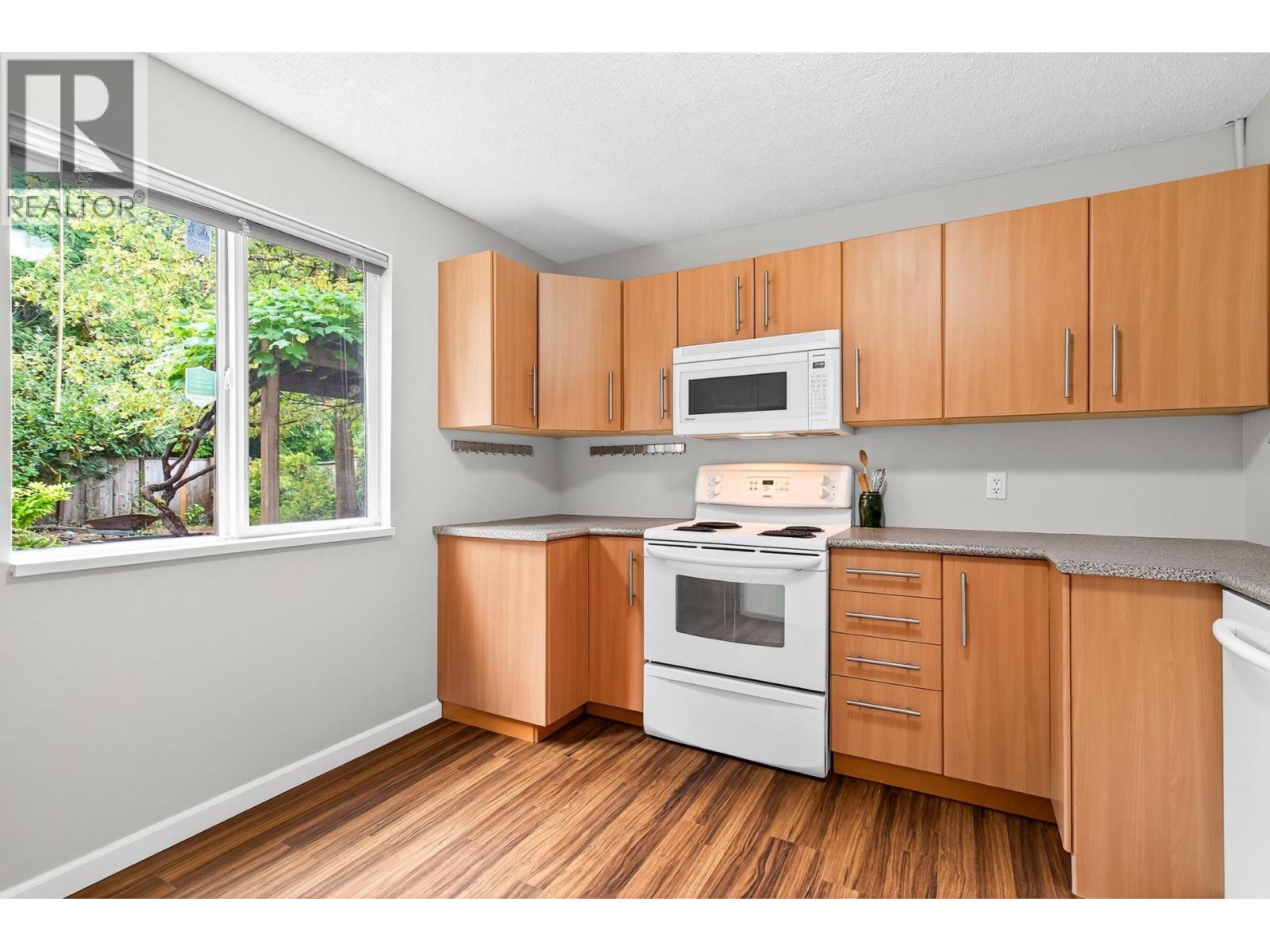 1000 Hoy Street, Coquitlam, British Columbia  V3C 4R2 - Photo 30 - R3060719