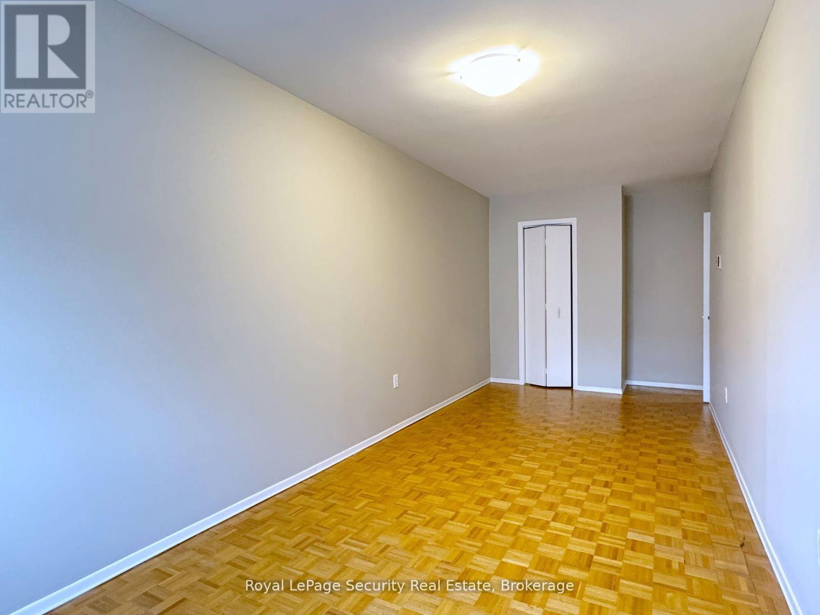 304 - 696 St Clair Avenue W, Toronto, Ontario  M6C 1B1 - Photo 13 - C12476317