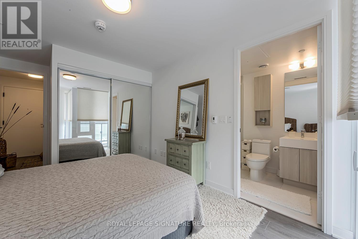 S609 - 180 Mill Street, Toronto, Ontario  M5A 0V7 - Photo 10 - C12476336