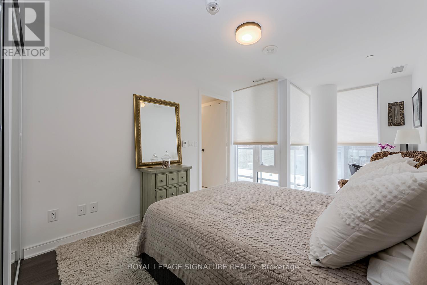 S609 - 180 Mill Street, Toronto, Ontario  M5A 0V7 - Photo 9 - C12476336