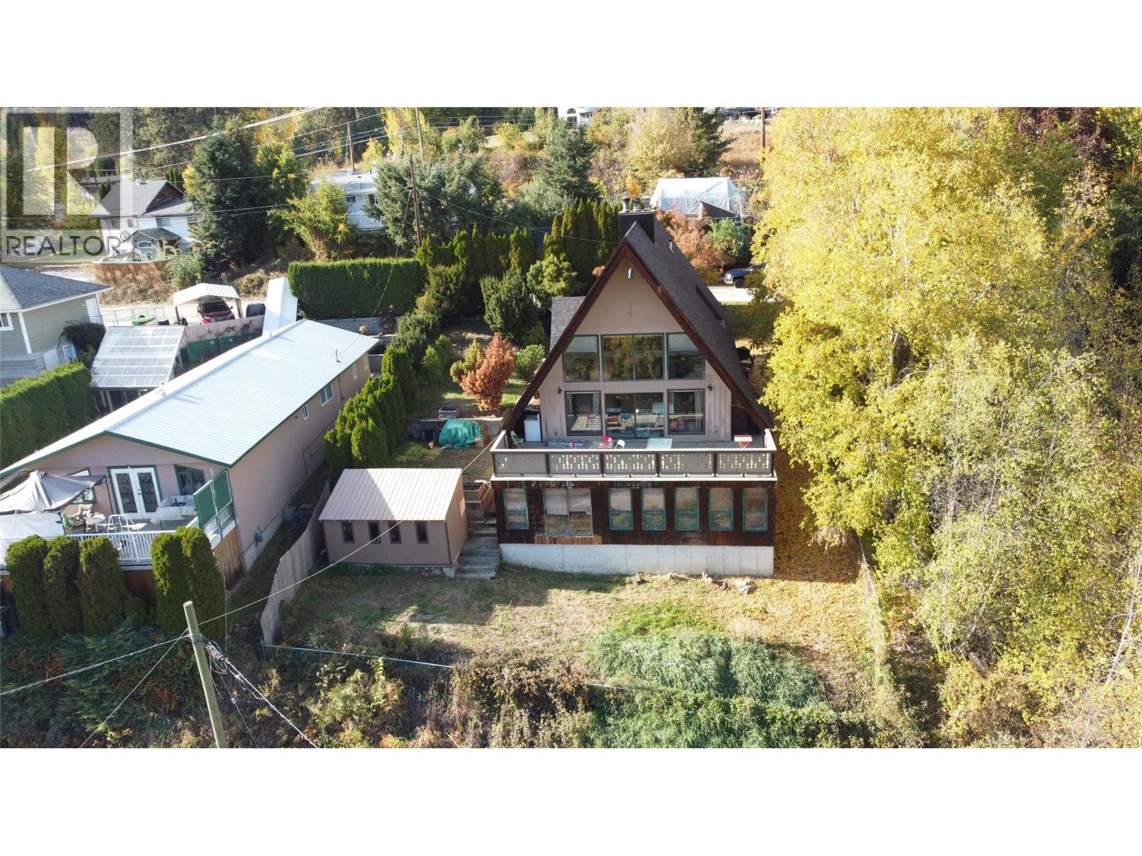 1230 Fox Road, Montrose, British Columbia