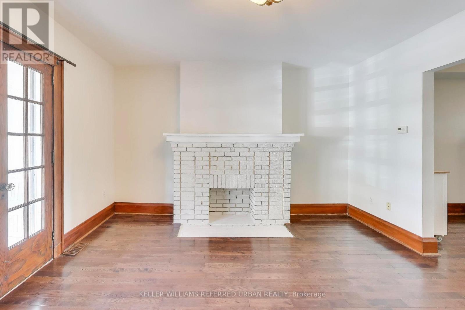 39 Eastwood Road, Toronto, Ontario  M4L 2C6 - Photo 5 - E12476269
