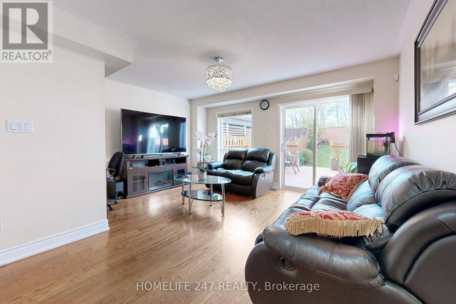126 Conn Smythe Drive, Toronto, Ontario  M1J 3P5 - Photo 23 - E12476310