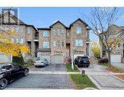 126 CONN SMYTHE DRIVE, Toronto, Ontario