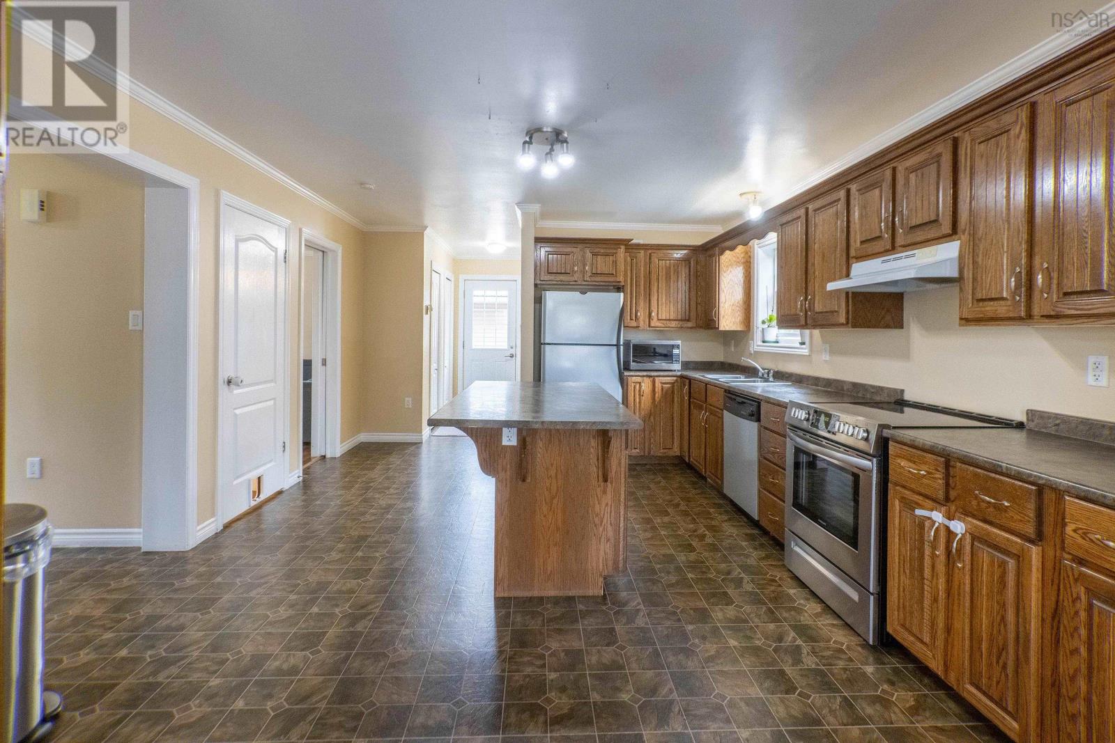 25 Brownell Avenue, Amherst, Nova Scotia  B4H 1Z8 - Photo 15 - 202526367