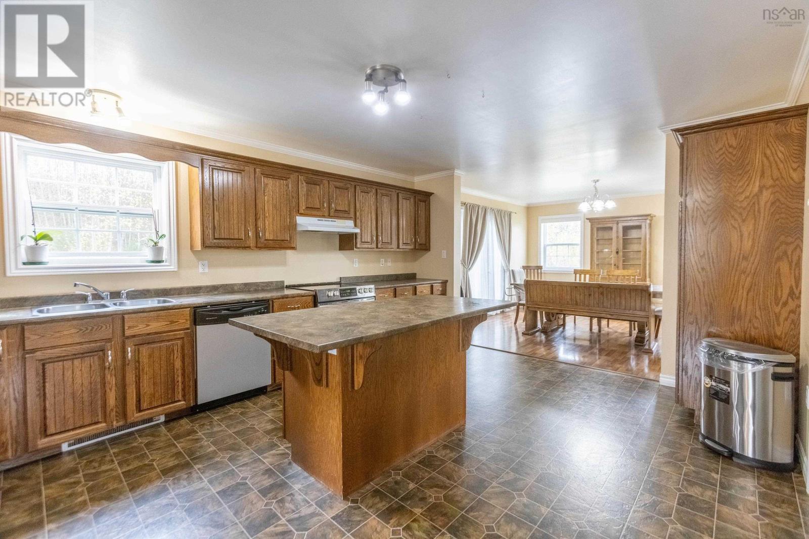 25 Brownell Avenue, Amherst, Nova Scotia  B4H 1Z8 - Photo 16 - 202526367