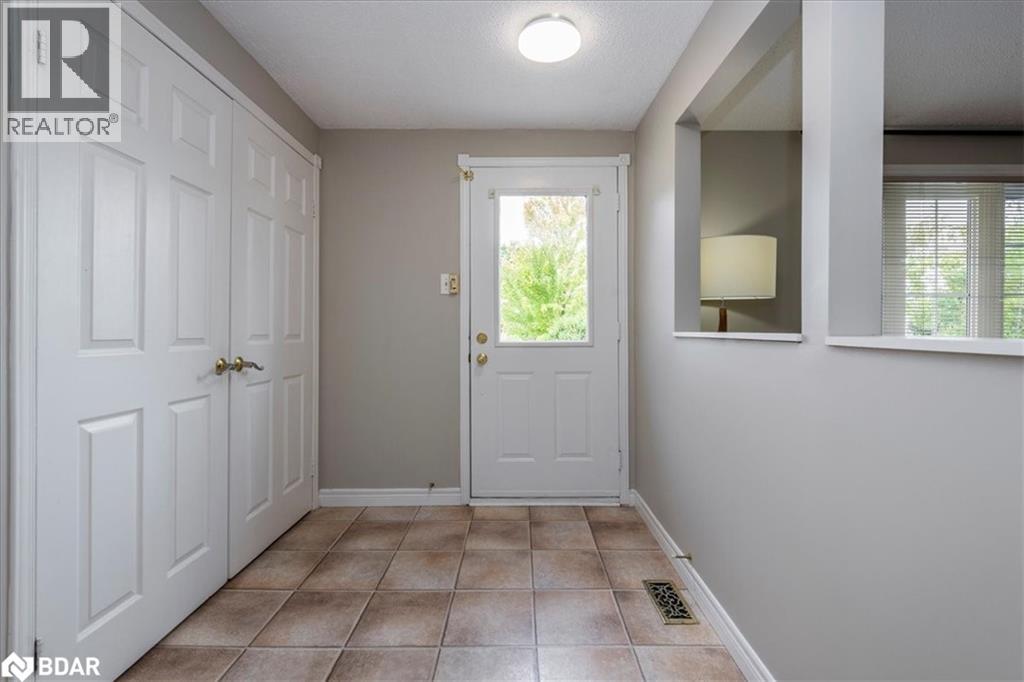 57 Gloria Street, Barrie, Ontario  L4N 5W5 - Photo 3 - 40765659