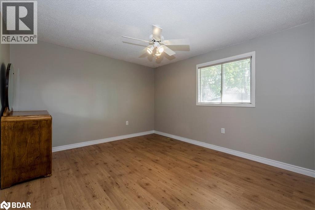57 Gloria Street, Barrie, Ontario  L4N 5W5 - Photo 14 - 40765659