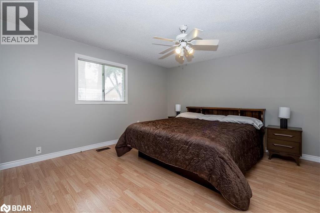 57 Gloria Street, Barrie, Ontario  L4N 5W5 - Photo 12 - 40765659