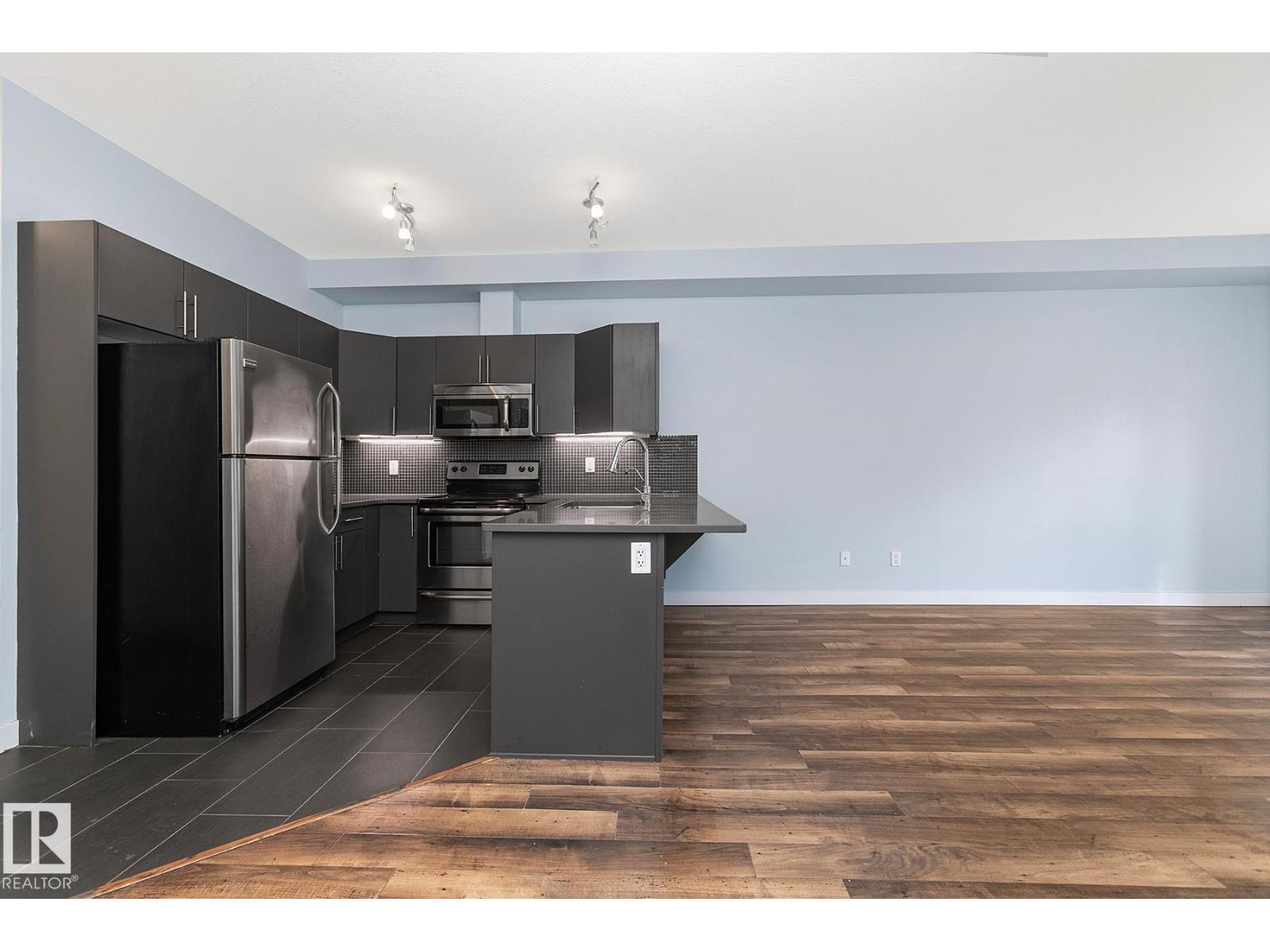 #302 10611 117 St Nw, Edmonton, Alberta  T5H 0G6 - Photo 26 - E4462355