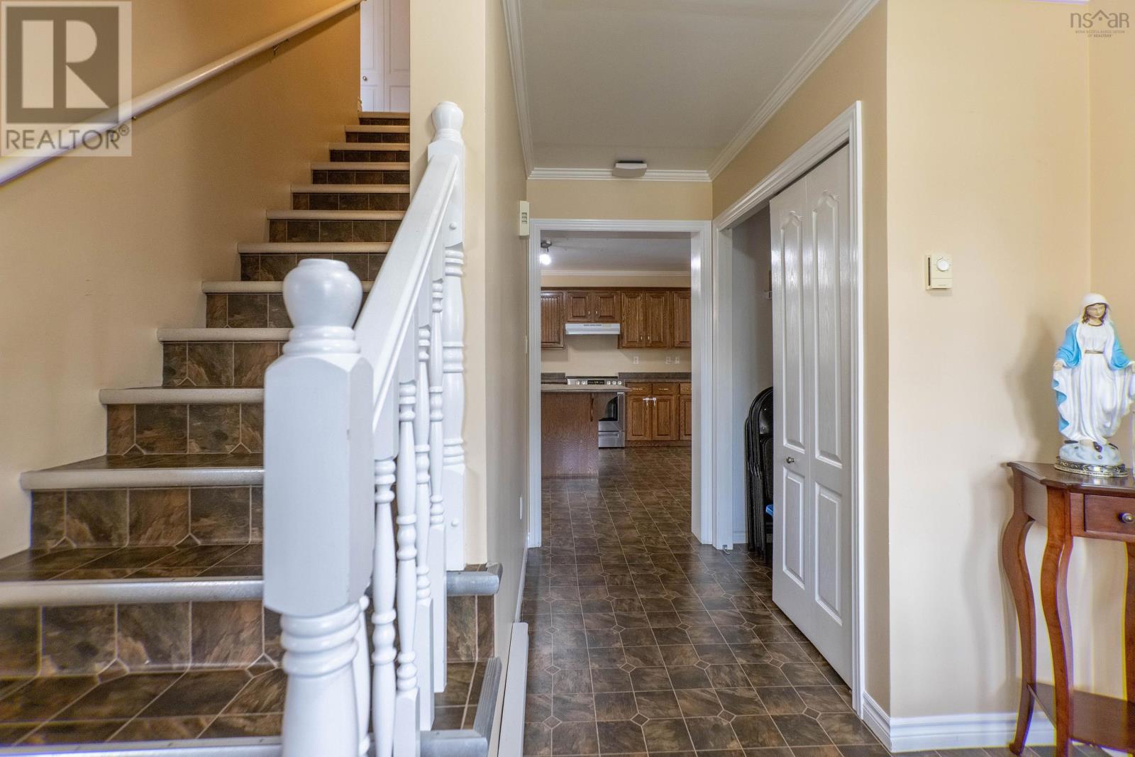 25 Brownell Avenue, Amherst, Nova Scotia  B4H 1Z8 - Photo 7 - 202526367