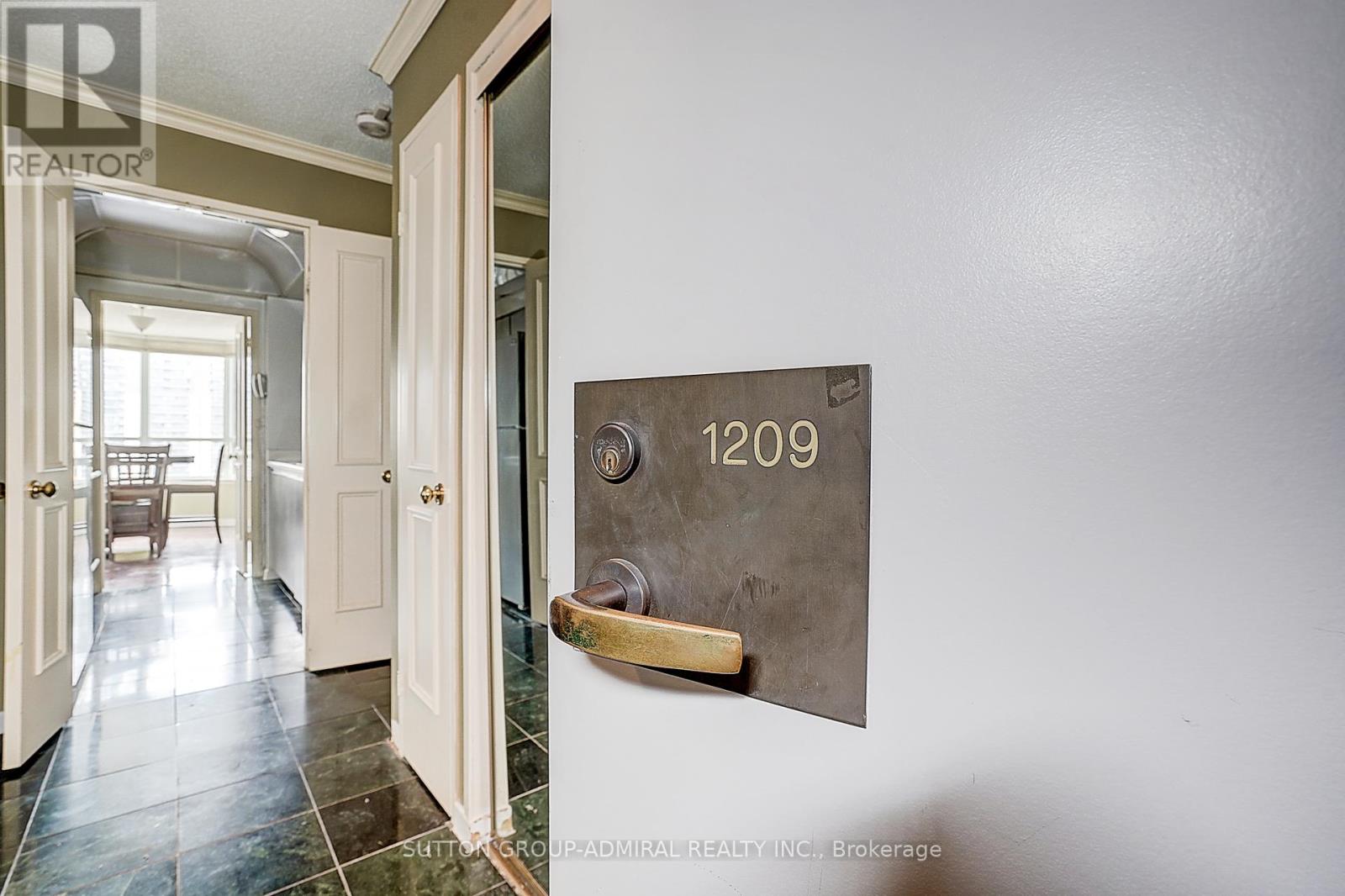 1209 - 25 Maitland Street, Toronto (Church-Yonge Corridor), Ontario  M4Y 2W1 - Photo 3 - C12476389