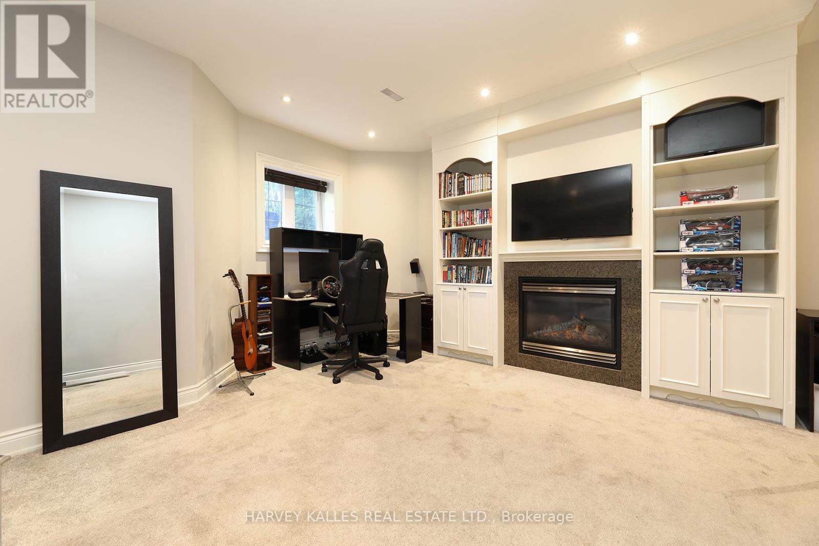 370 Douglas Avenue, Toronto, Ontario  M5M 1H4 - Photo 32 - C12476394