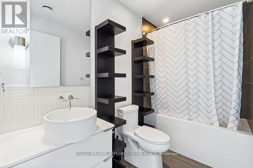 3408 - 185 Roehampton Avenue, Toronto, Ontario  M4P 1R4 - Photo 22 - C12476399