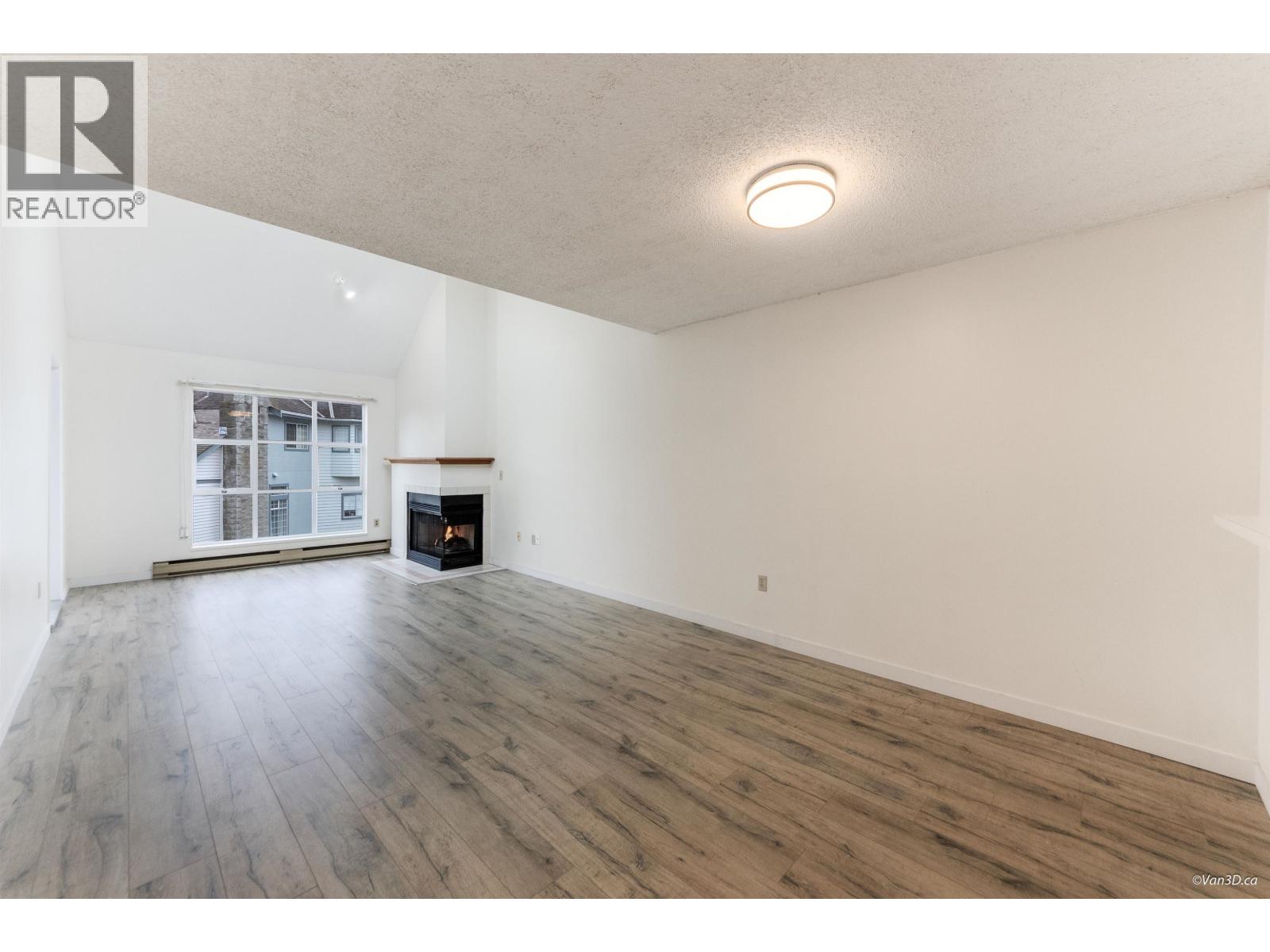 310 7580 Minoru Boulevard, Richmond, British Columbia  V6Y 1Z5 - Photo 11 - R3060890
