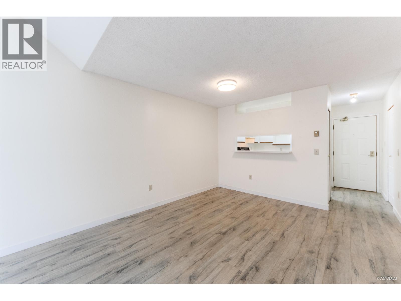 310 7580 Minoru Boulevard, Richmond, British Columbia  V6Y 1Z5 - Photo 8 - R3060890