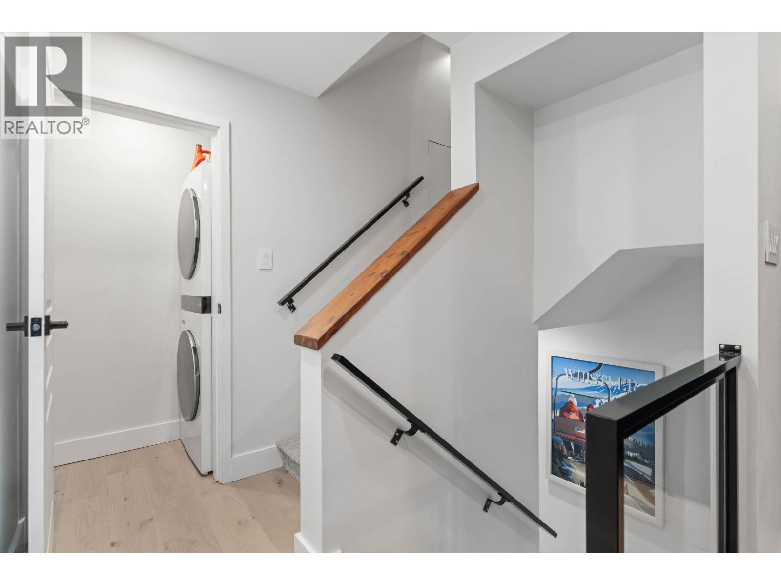 2154 Whistler Road, Whistler, British Columbia  V8E 0A6 - Photo 10 - R3060949