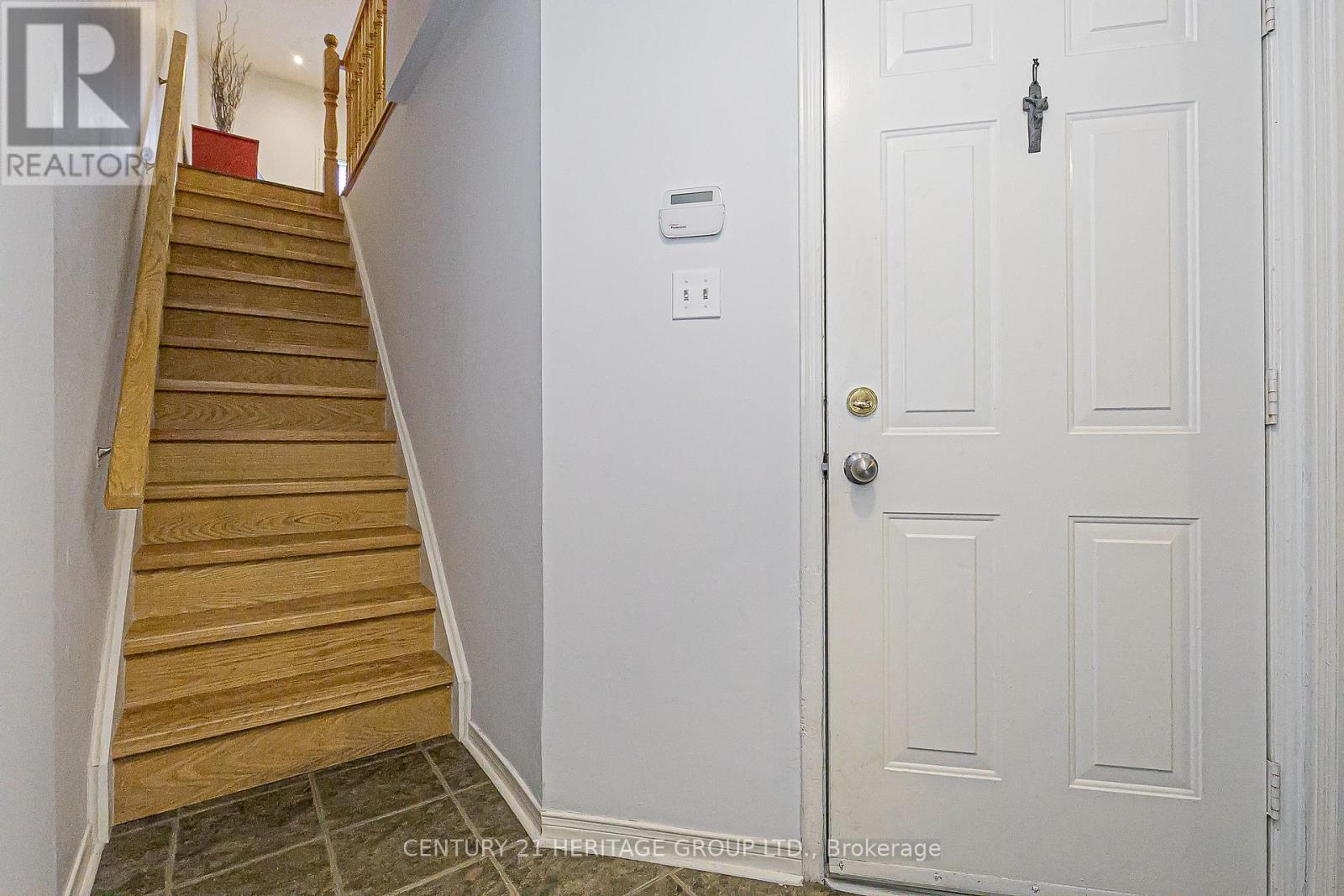 66 - 23 Observatory Lane, Richmond Hill, Ontario  L4C 0M7 - Photo 4 - N12476272