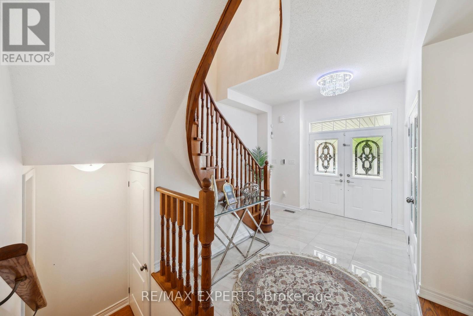 126 Josephine Road W, Vaughan, Ontario  L4H 0N6 - Photo 11 - N12476314