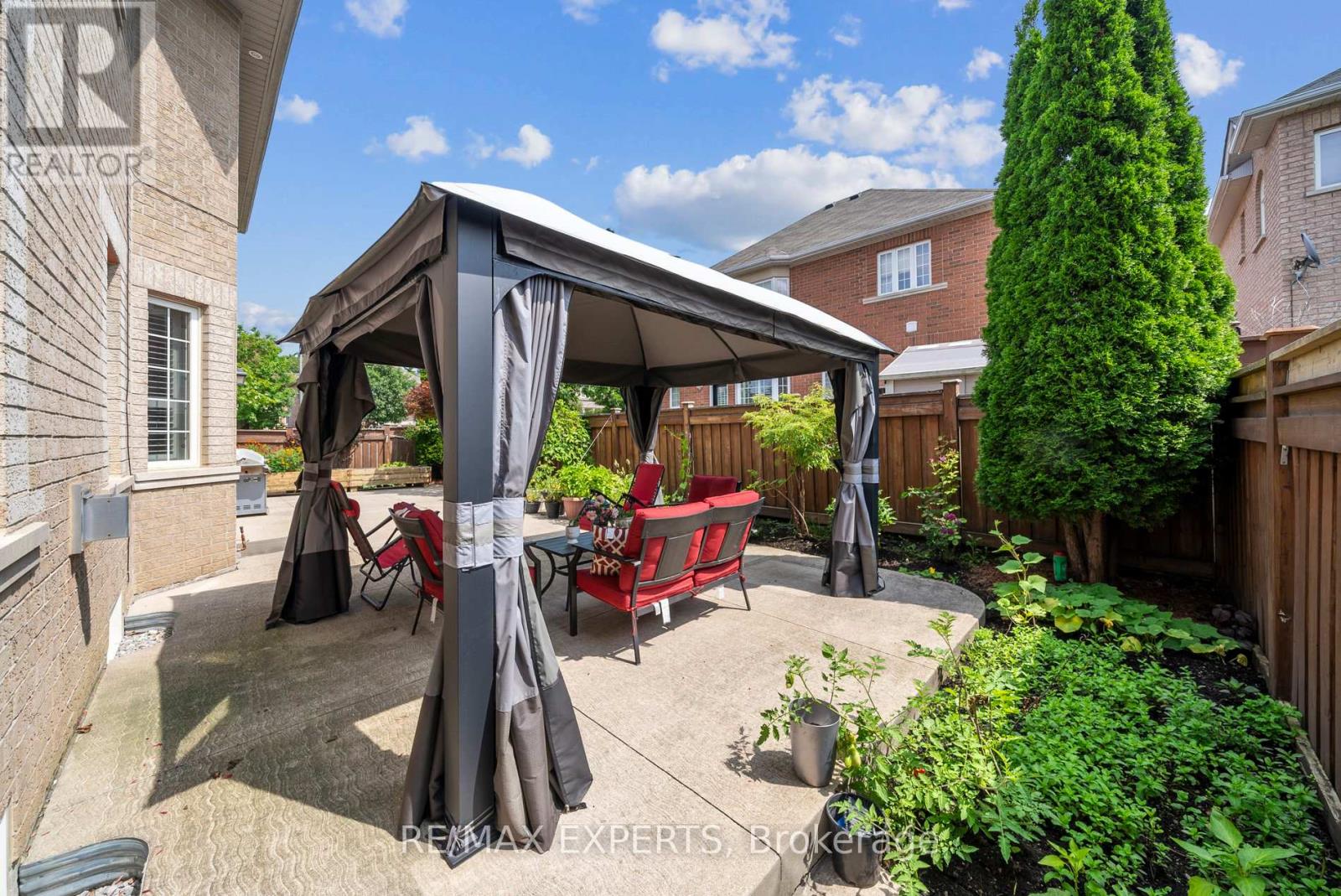 126 Josephine Road W, Vaughan, Ontario  L4H 0N6 - Photo 47 - N12476314