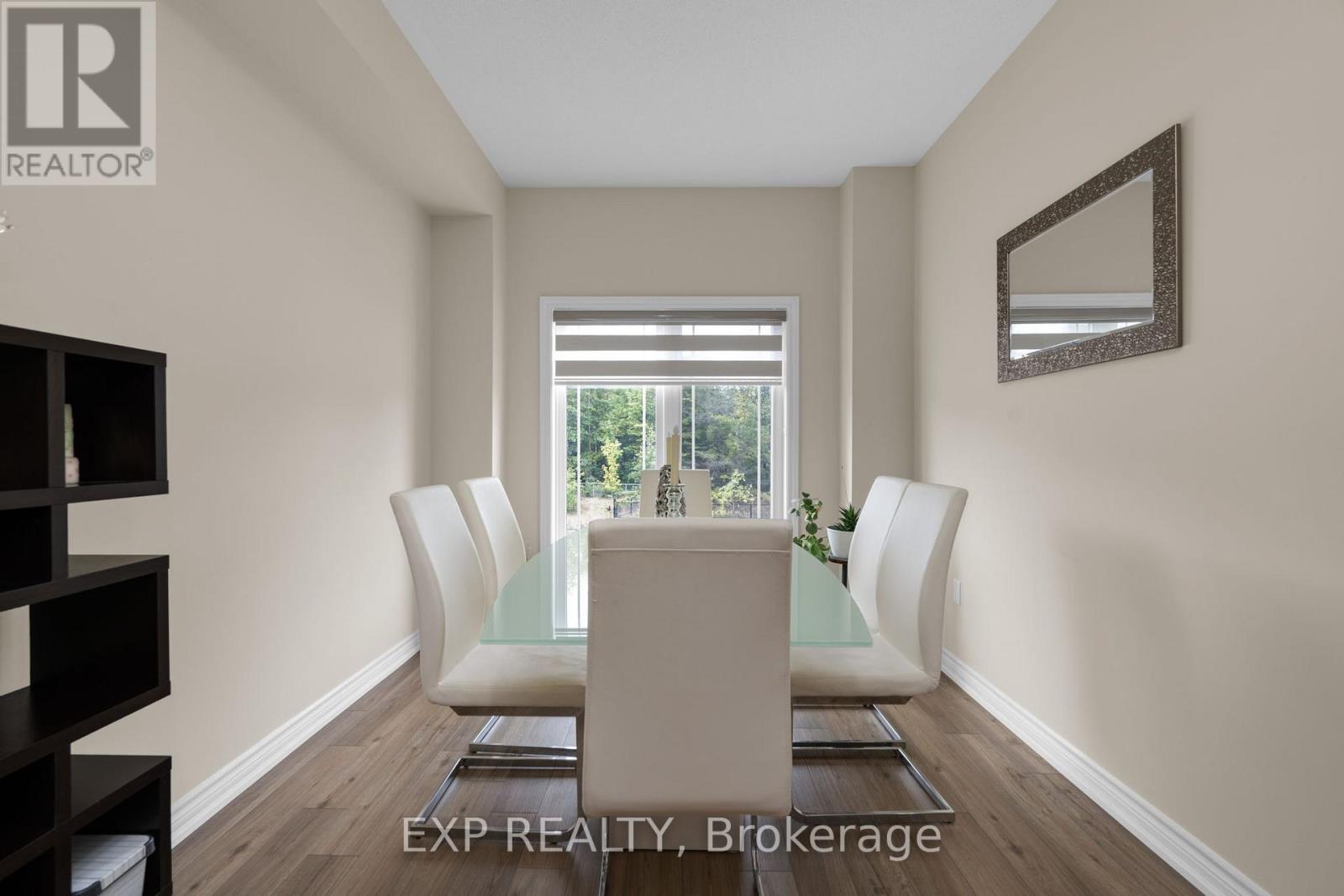 57 Milson Crescent, Essa, Ontario  L3W 0C9 - Photo 10 - N12476330