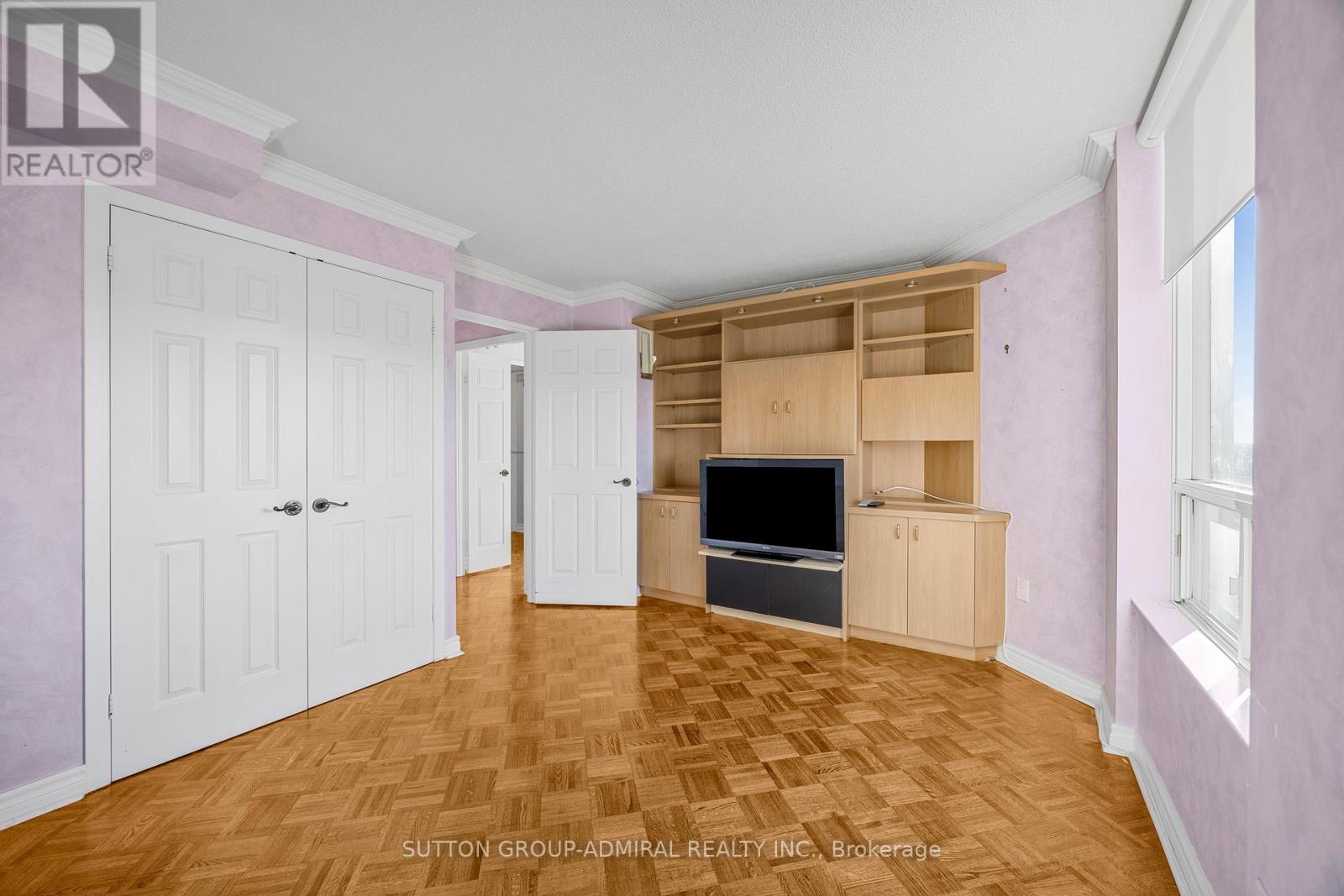 1402 - 343 Clark Avenue W, Vaughan, Ontario  L4J 7K5 - Photo 14 - N12476344