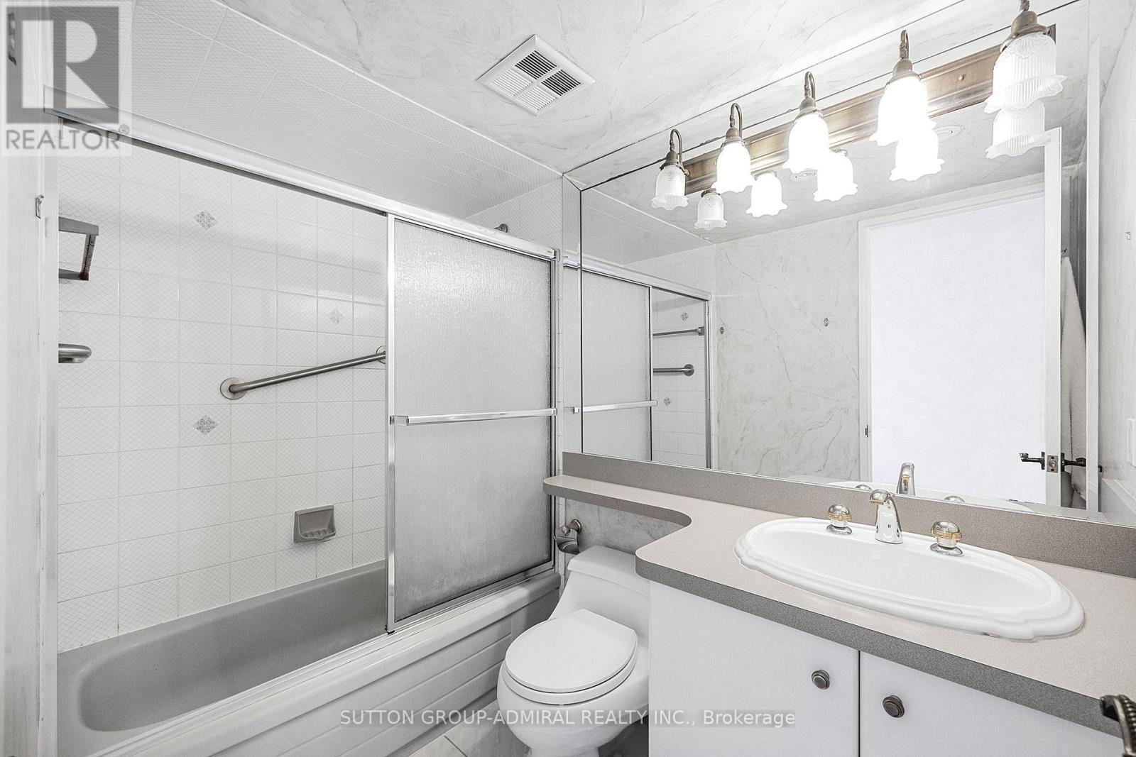 1402 - 343 Clark Avenue W, Vaughan, Ontario  L4J 7K5 - Photo 15 - N12476344