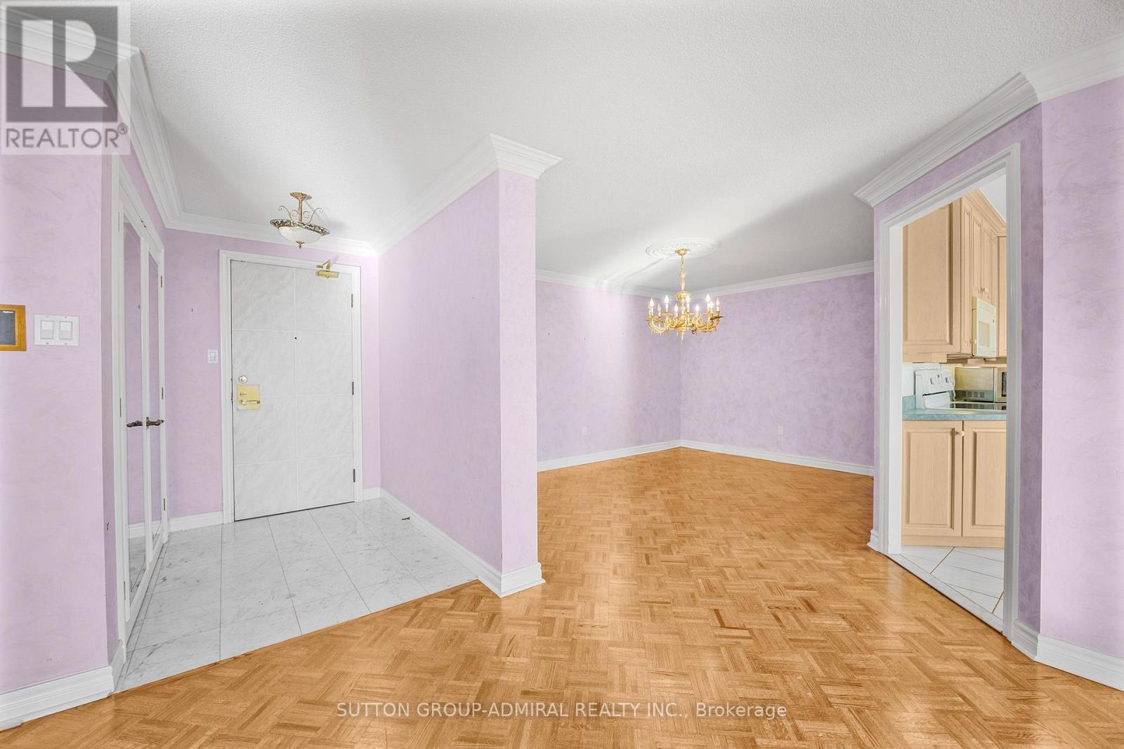 1402 - 343 Clark Avenue W, Vaughan, Ontario  L4J 7K5 - Photo 5 - N12476344