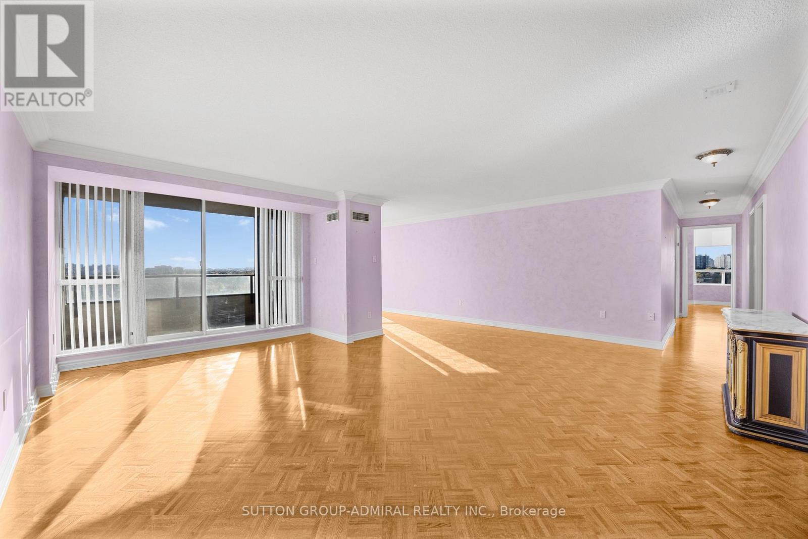 1402 - 343 Clark Avenue W, Vaughan, Ontario  L4J 7K5 - Photo 6 - N12476344