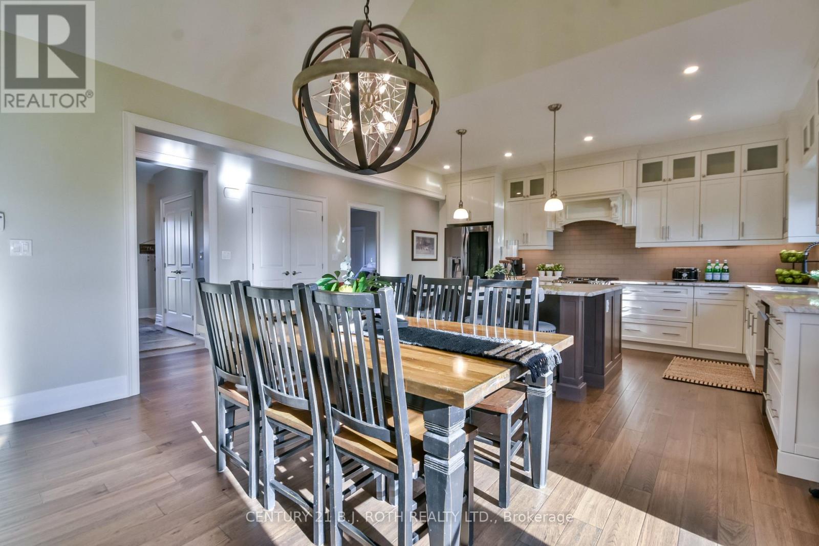 20 Morgan Drive, Oro-Medonte, Ontario  L0K 1E0 - Photo 11 - S12476251