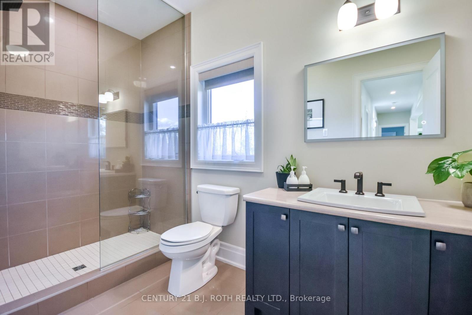 20 Morgan Drive, Oro-Medonte, Ontario  L0K 1E0 - Photo 21 - S12476251