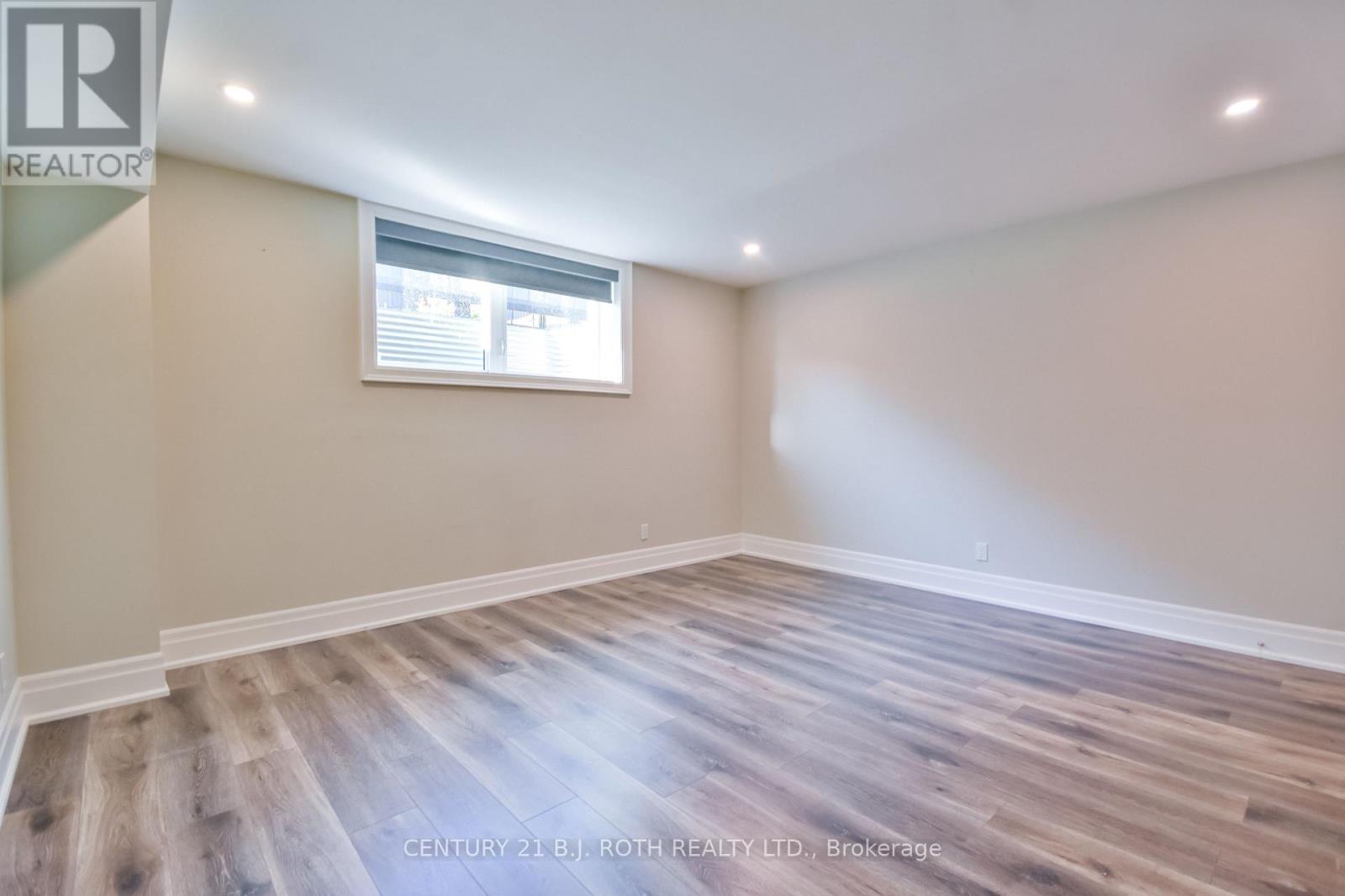20 Morgan Drive, Oro-Medonte, Ontario  L0K 1E0 - Photo 28 - S12476251