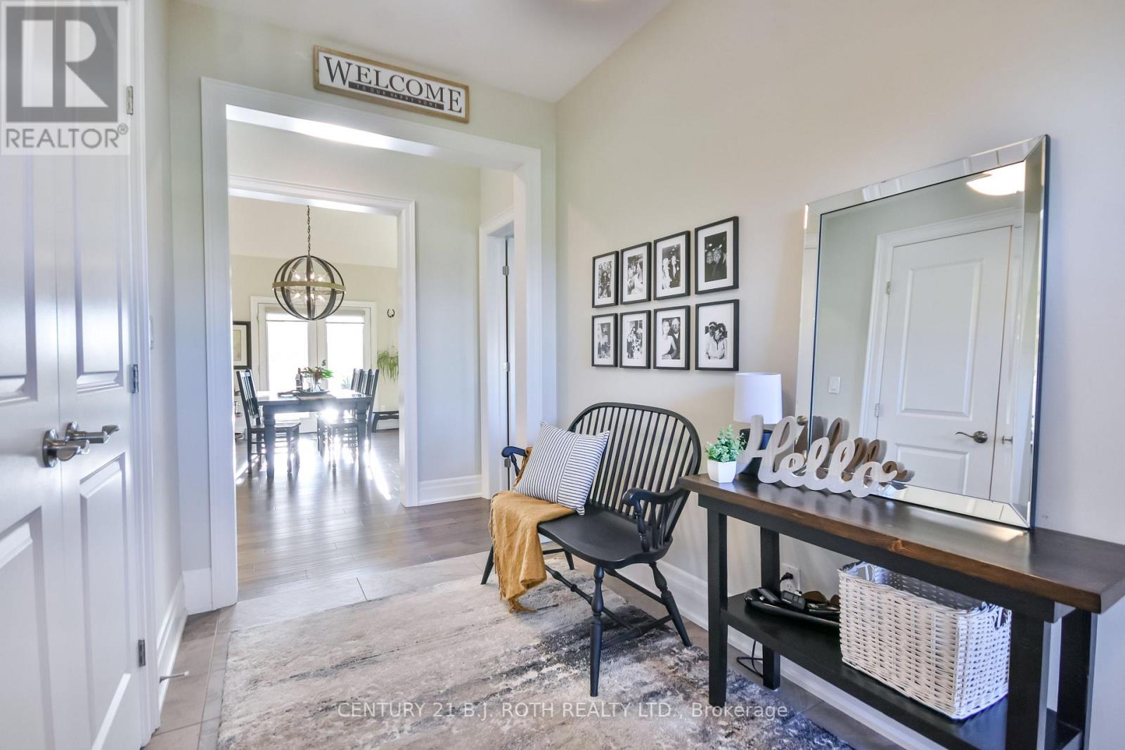 20 Morgan Drive, Oro-Medonte, Ontario  L0K 1E0 - Photo 4 - S12476251