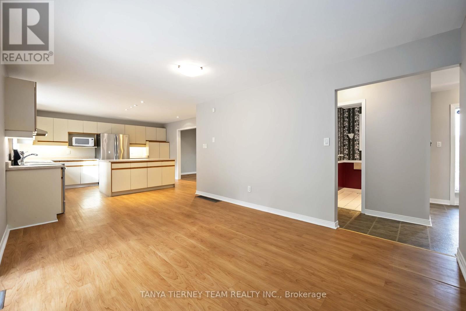 1862 Pinegrove Avenue, Pickering, Ontario  L1V 1K7 - Photo 12 - E12476435