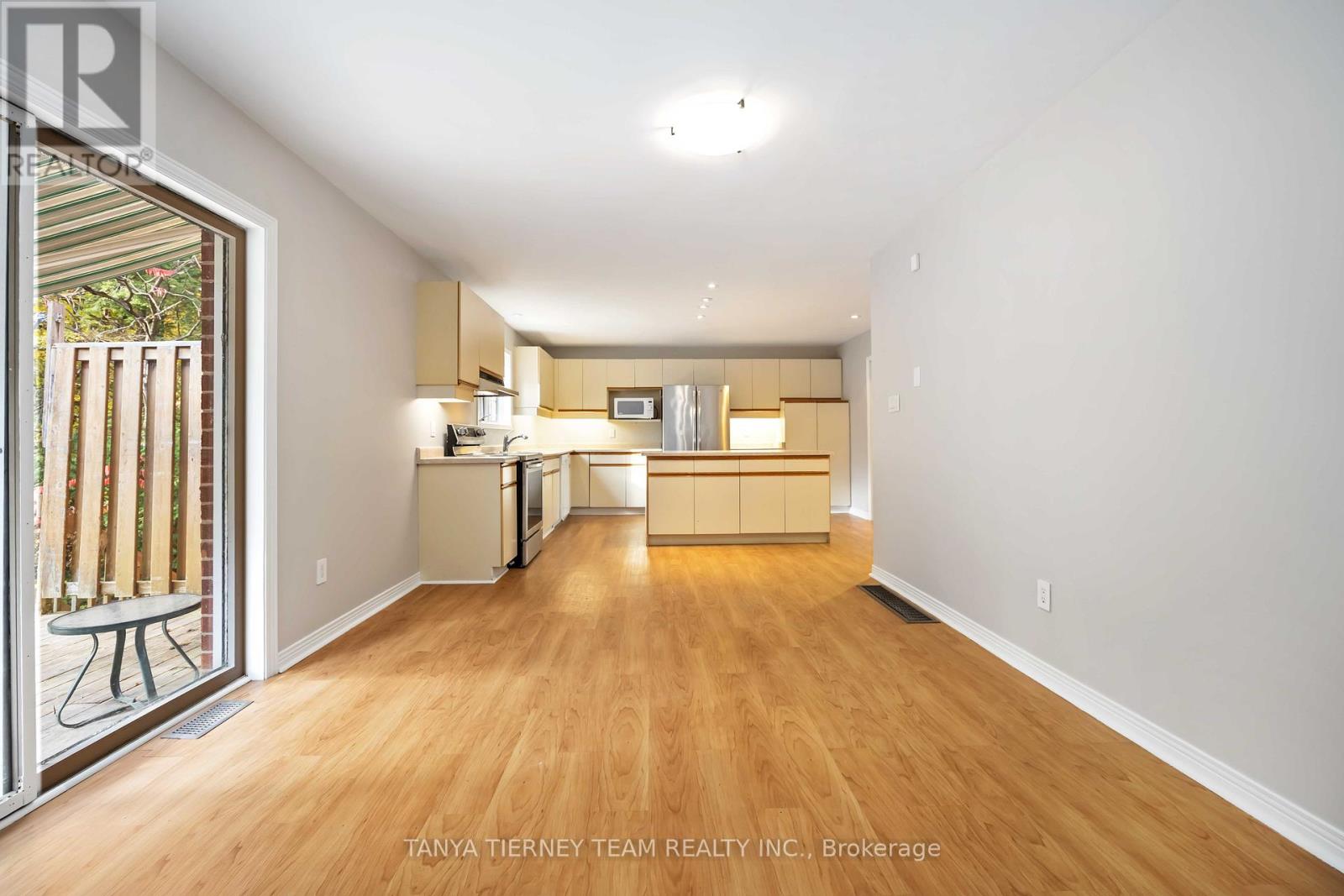 1862 Pinegrove Avenue, Pickering, Ontario  L1V 1K7 - Photo 21 - E12476435