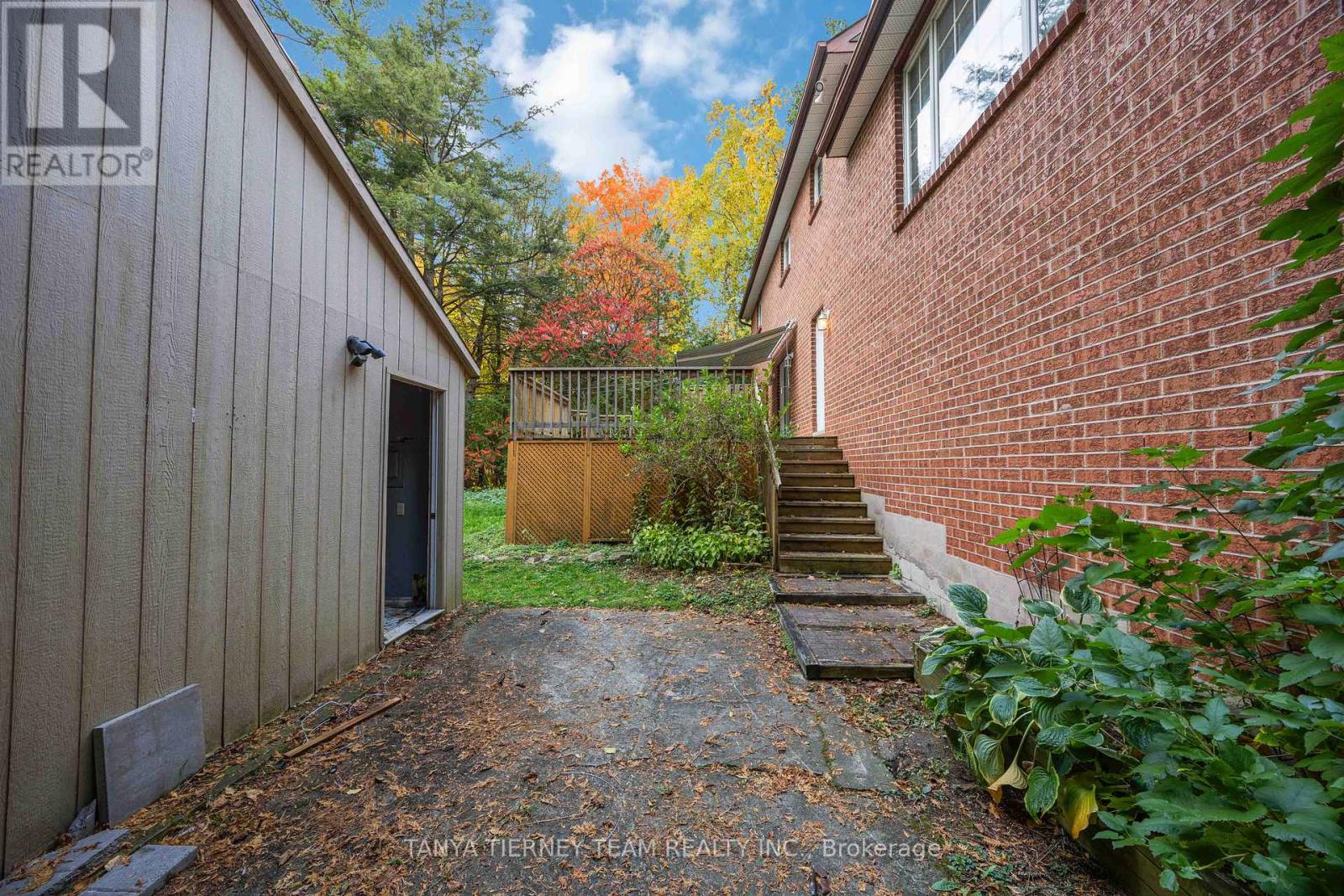 1862 Pinegrove Avenue, Pickering, Ontario  L1V 1K7 - Photo 39 - E12476435