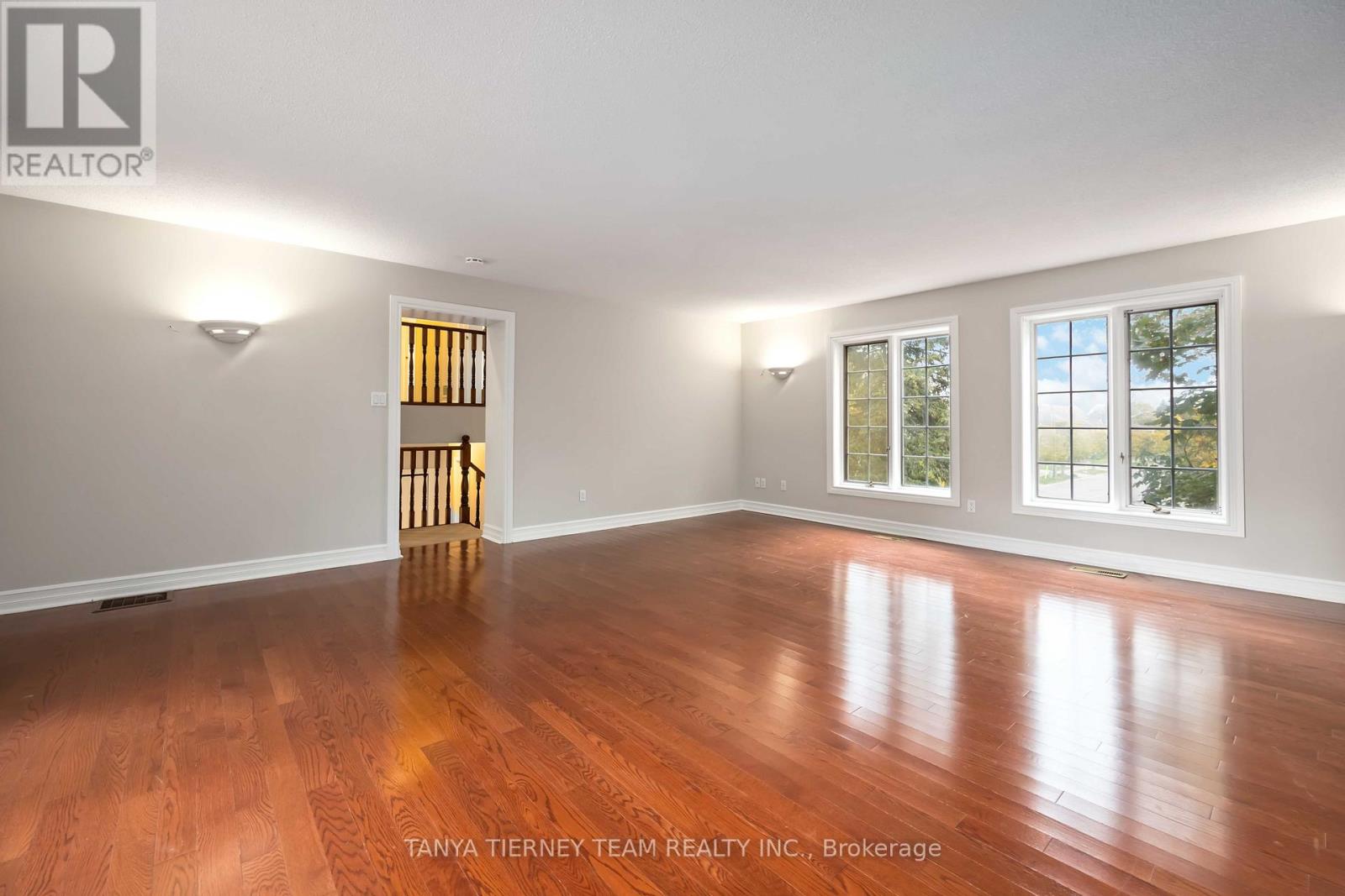 1862 Pinegrove Avenue, Pickering, Ontario  L1V 1K7 - Photo 7 - E12476435