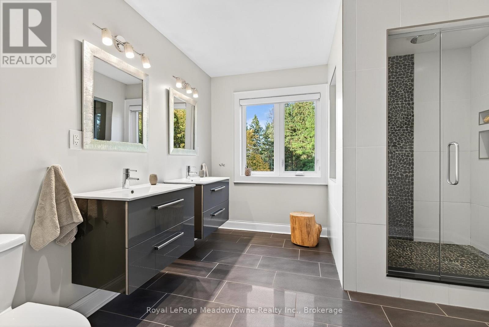 8495 Appleby Line, Milton, Ontario  L0P 1B0 - Photo 25 - W12476548