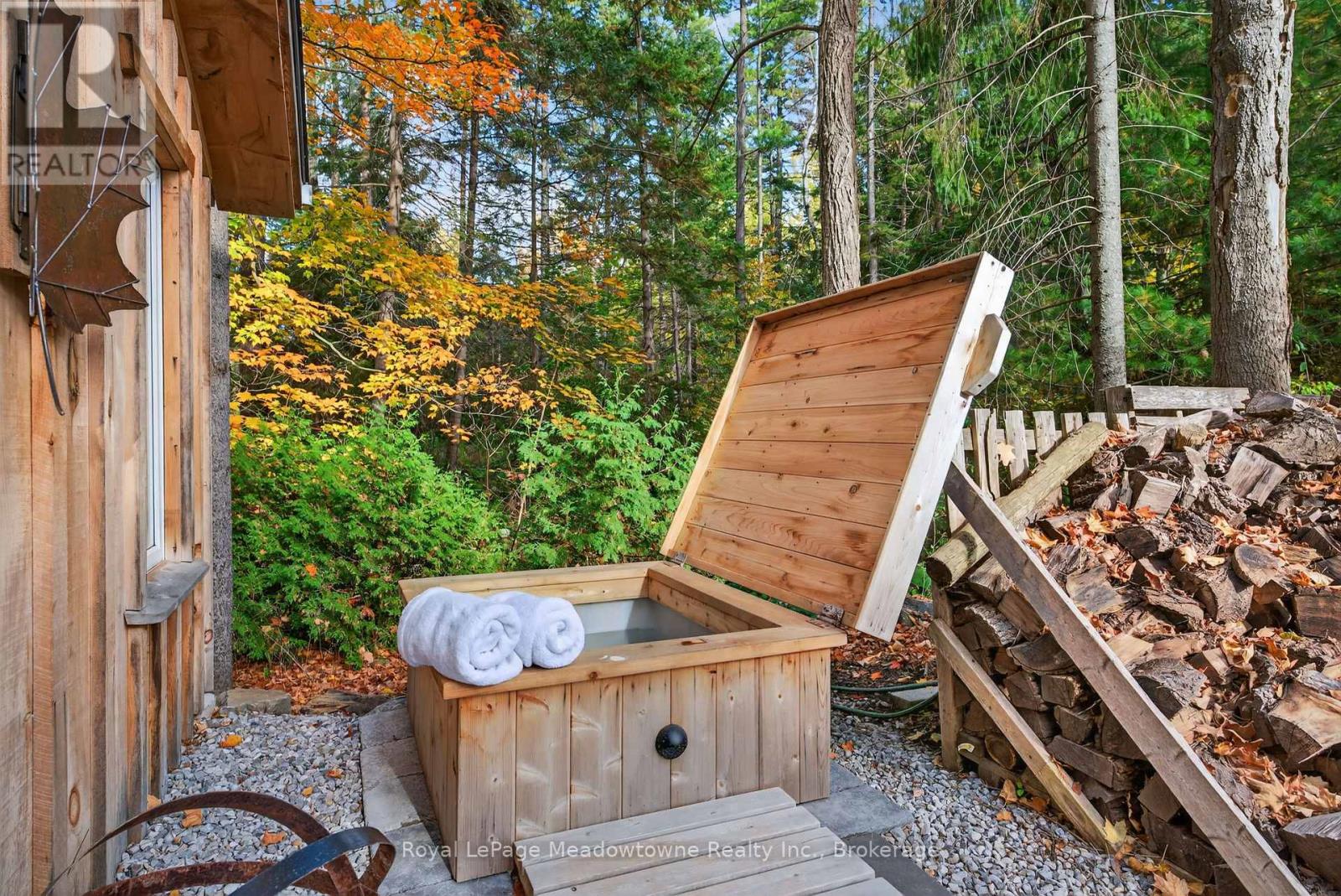 8495 Appleby Line, Milton, Ontario  L0P 1B0 - Photo 43 - W12476548