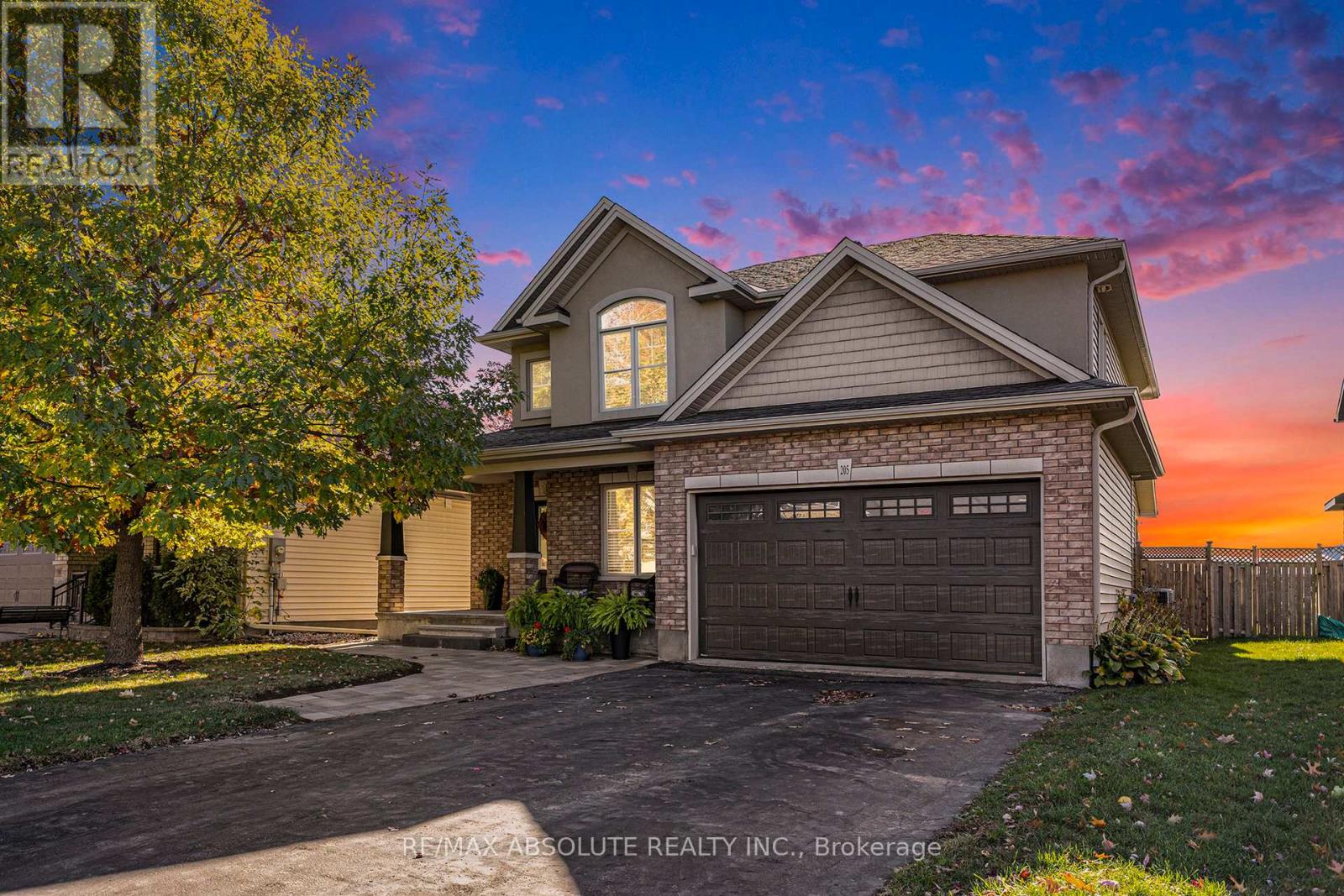 205 ARTHUR STREET, Arnprior, Ontario